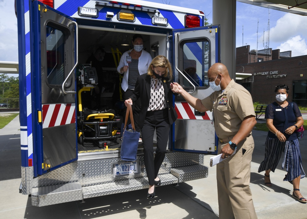 Assistant Commandant of the Marine Corps's Spouse tours NMCCL