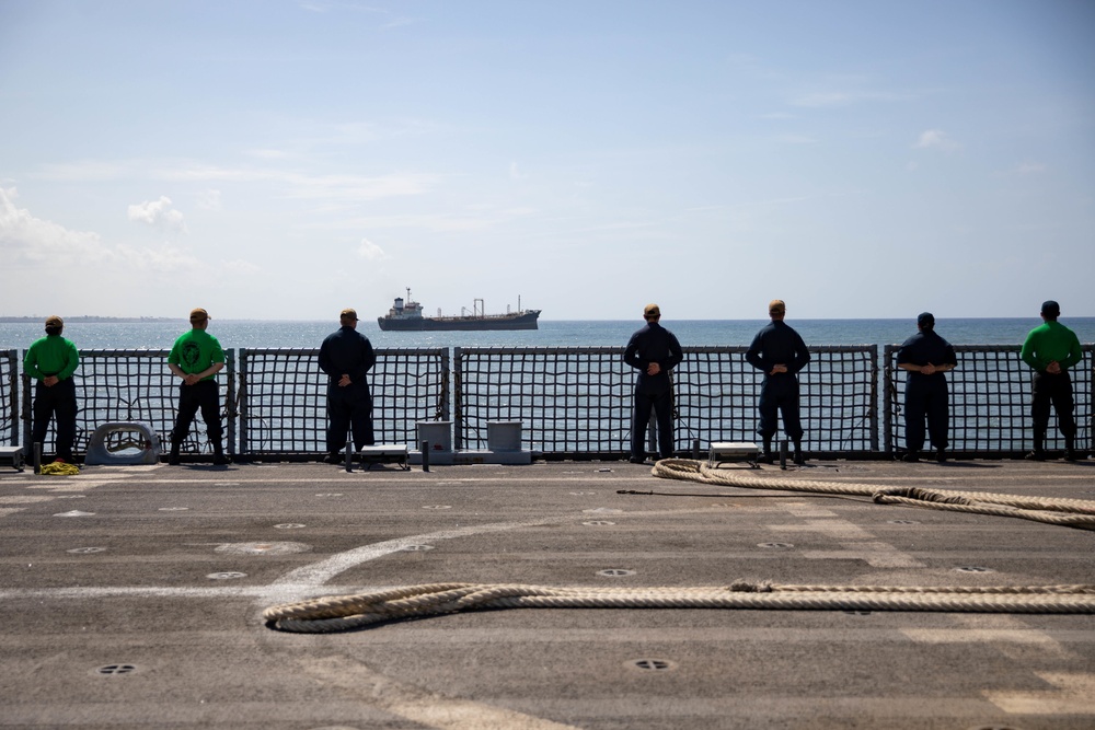 USS Sioux City and HSC 22 Sailors Man the Rails as the Ship Departs the Dominican Republic