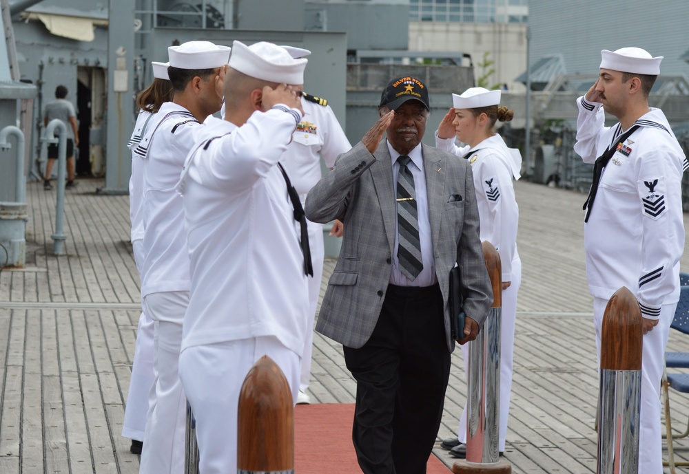 DVIDS - Images - Naval Museum Hosts A Retirement Ceremony [Image 1 Of 3]