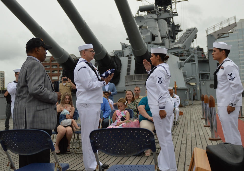 Naval Museum hosts a retirement ceremony