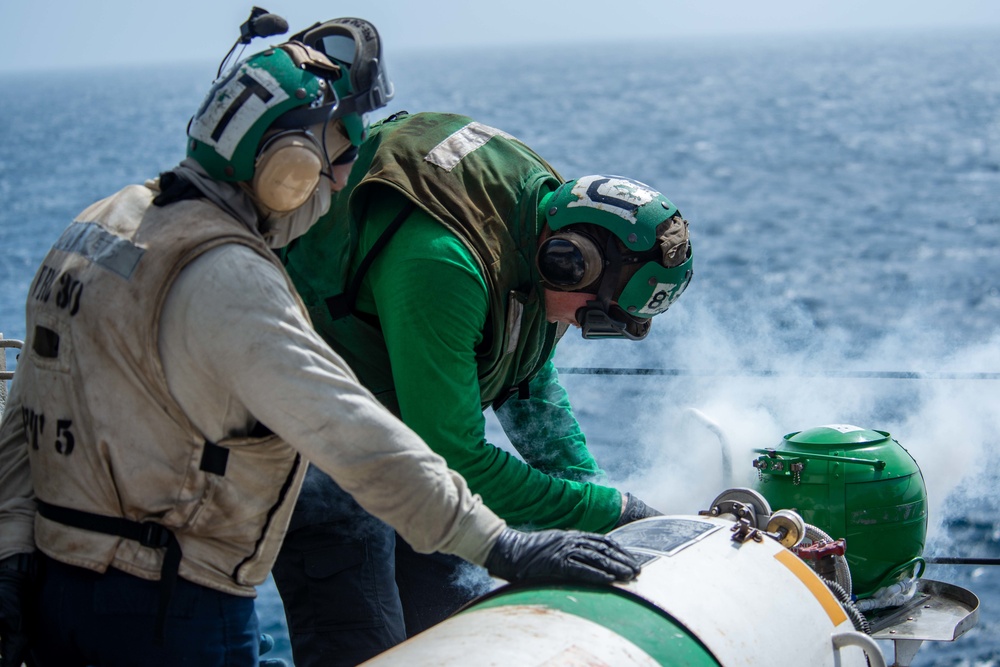 USS Ronald Reagan (CVN 76) Flight Operations