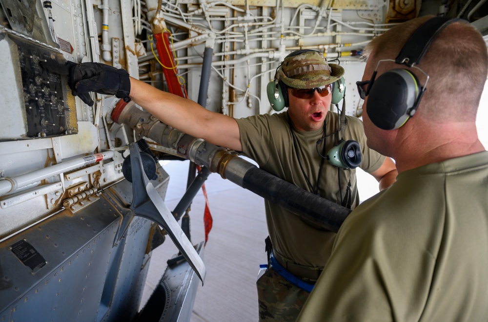 378th demonstrates successful hot pit cross-airframe training