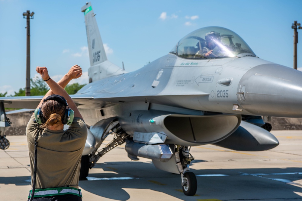 555th FS F-16s arrive in Bulgaria for Thracian Star 21