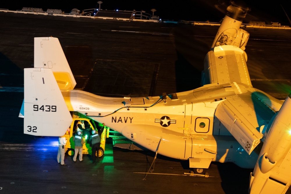 Osprey Conducts Night Operations