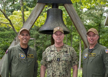 NMCLANT HOLDS CHANGE OF COMMAND CEREMONY