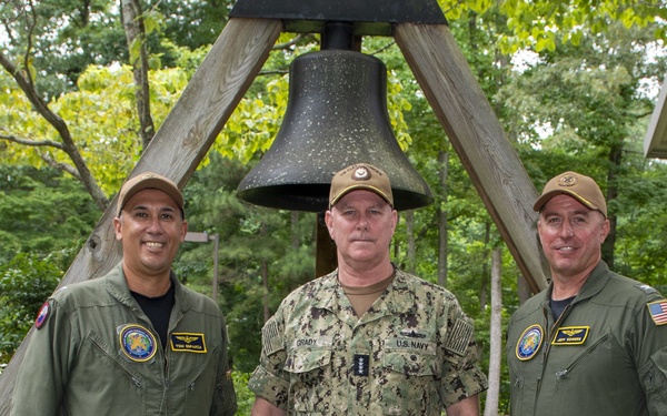 NMCLANT HOLDS CHANGE OF COMMAND CEREMONY
