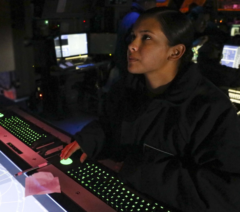 USS Benfold Participates in Pacific Griffin 2021