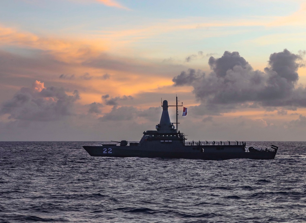 USS Benfold Participates in Pacific Griffin 2021