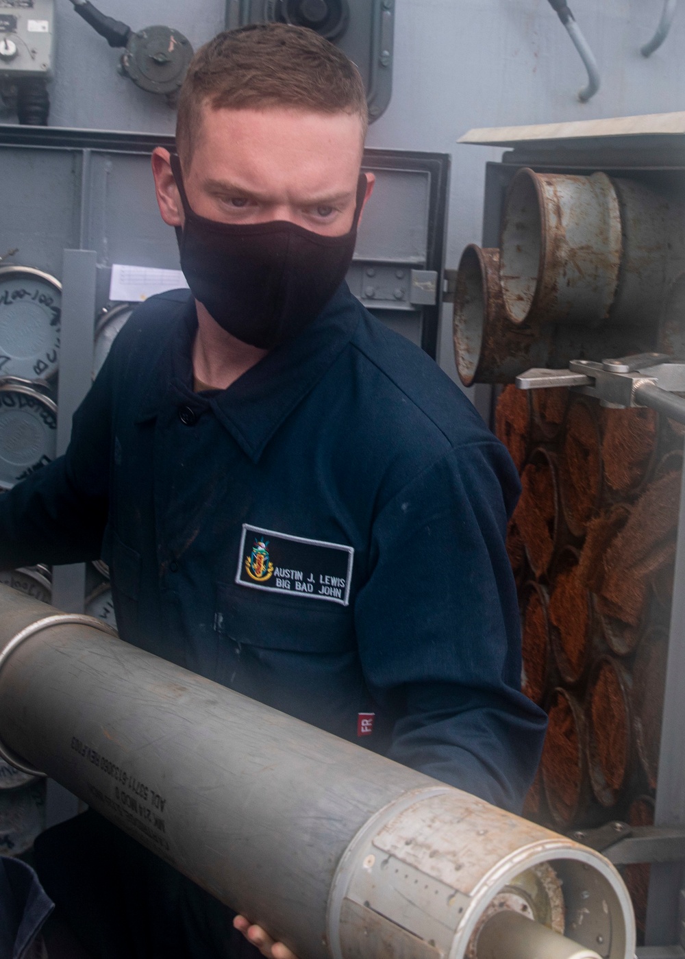 CTR2 Lewis Carries Chaff