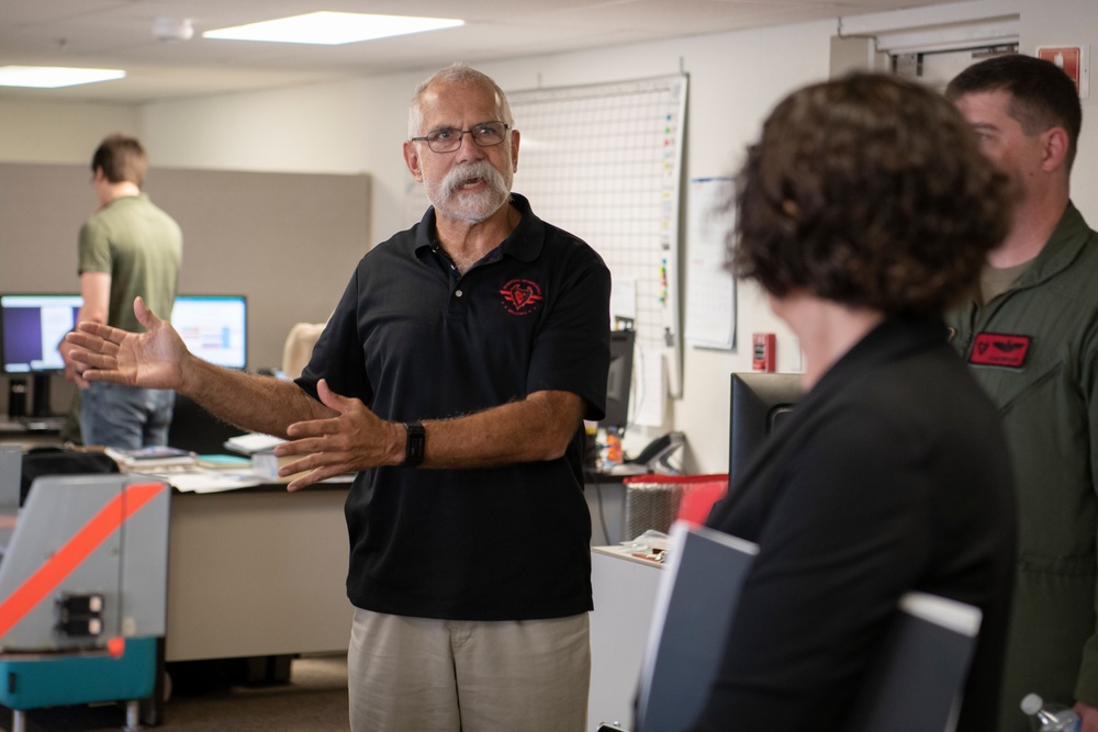 AF Chief Scientist Visits AFTC