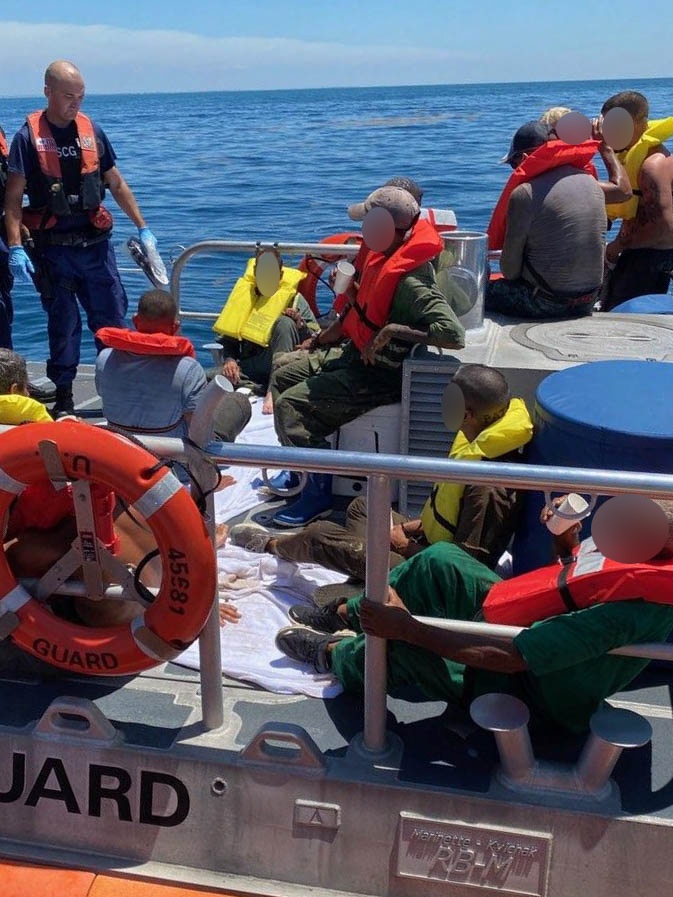 Coast Guard repatriates 23 migrants to Cuba