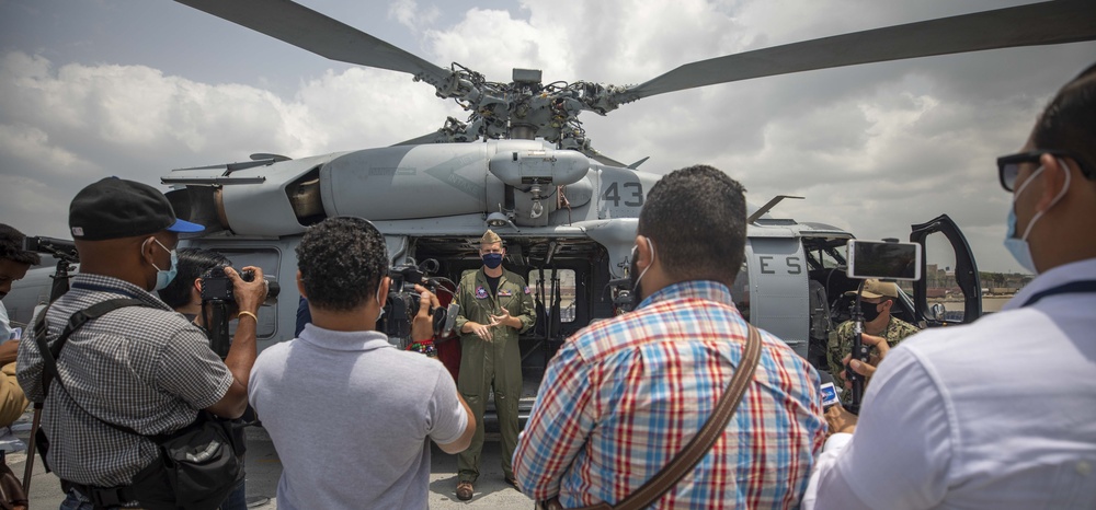 USS Billings Sailor Conducts a Tour of the Flight Deck with Dominican Republic Media