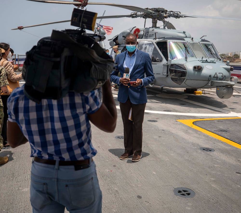 Dominican Republic Media Outlets Tour USS Billings