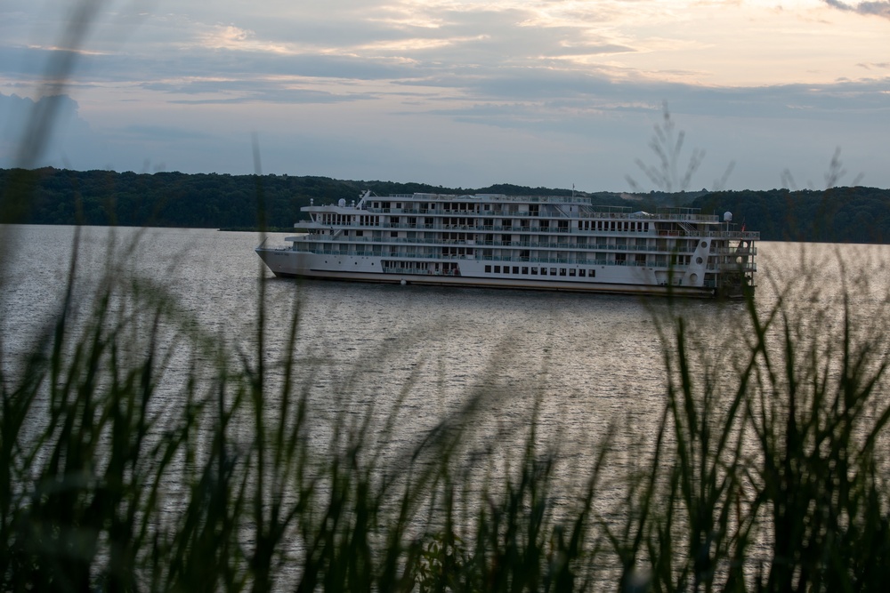 Lake Barkley Unified Command continues to work on American Jazz salvage plan