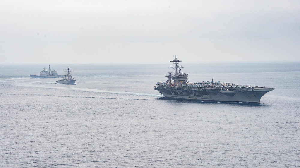 USS Carl Vinson (CVN 70) Transits the Pacific