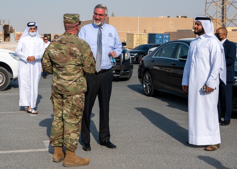 Indiana Gov. Eric Holcomb visits AUAB