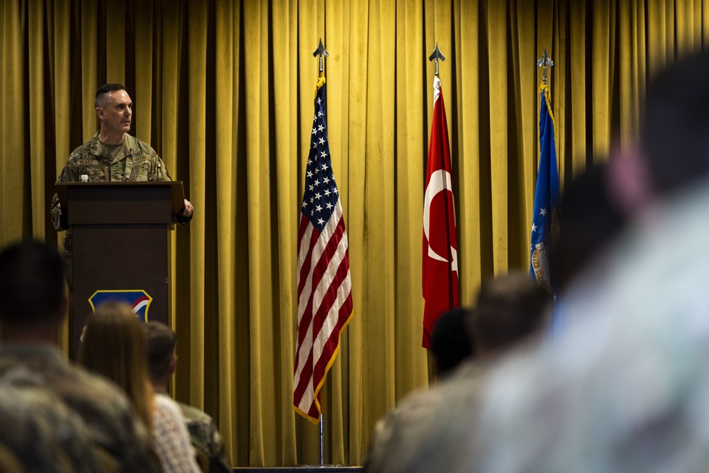 DVIDS - Images - 39th MDG Welcomes New Commander [Image 4 Of 4]