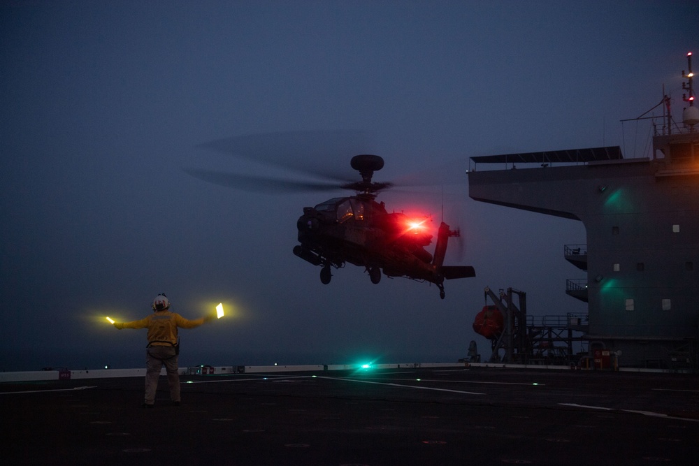 USS Lewis B. Puller Conducts Flight Operations with UAE Armed Forces