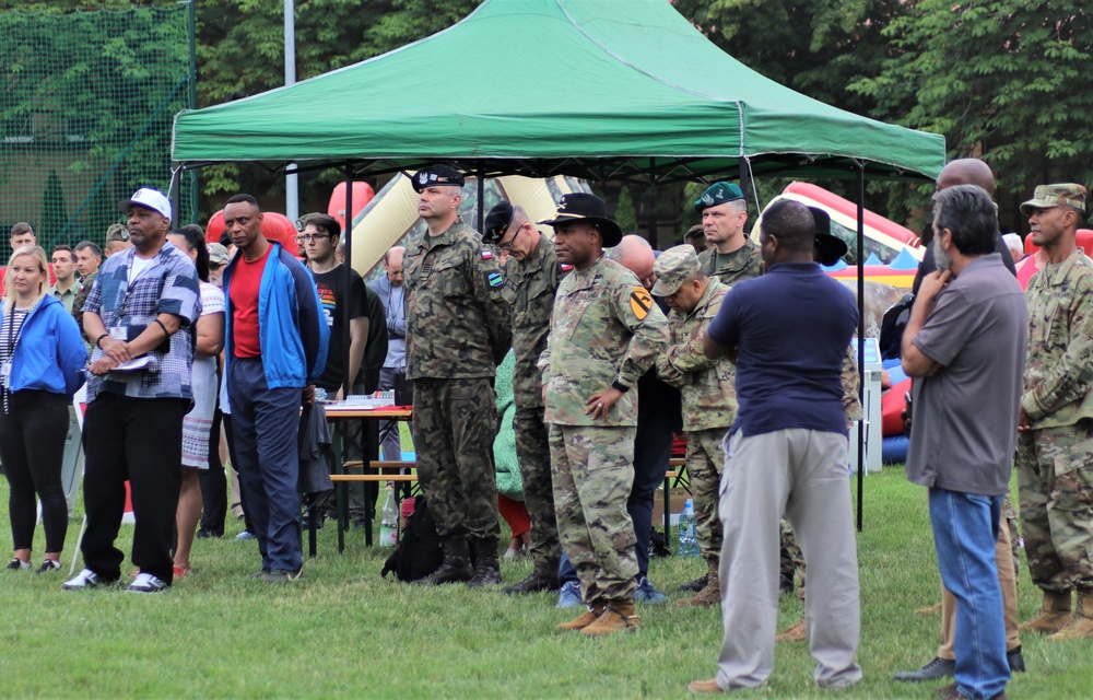 ASG-P MWR hosts 4th of July cooperative family fun day
