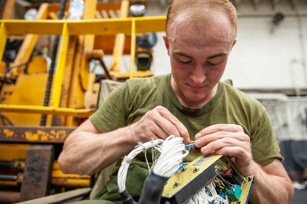 Helicopter Maintenance USS New Orleans July 2021