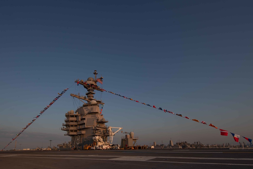 Gerald R. Ford displays a dressed ship for Independence Day