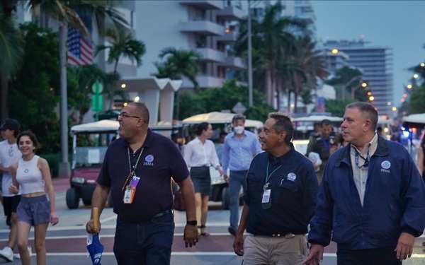 FEMA officials join locals in honoring Surfside victims