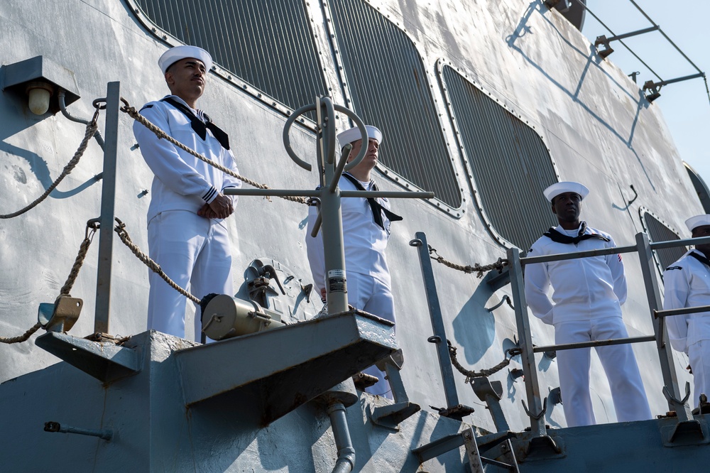 USS Laboon Returns From Deployment