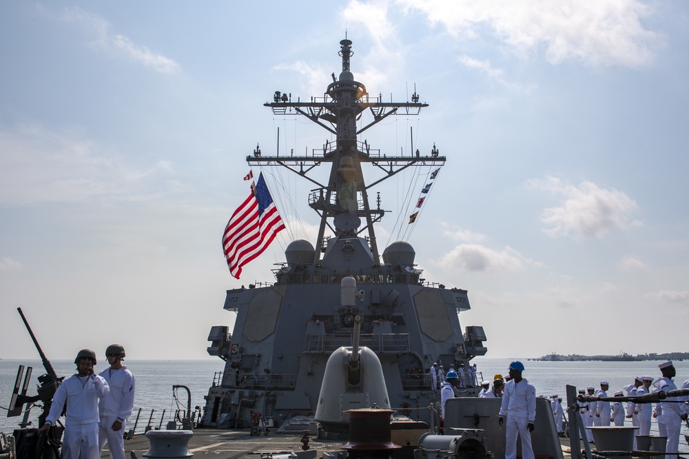 USS Laboon Returns From Deployment