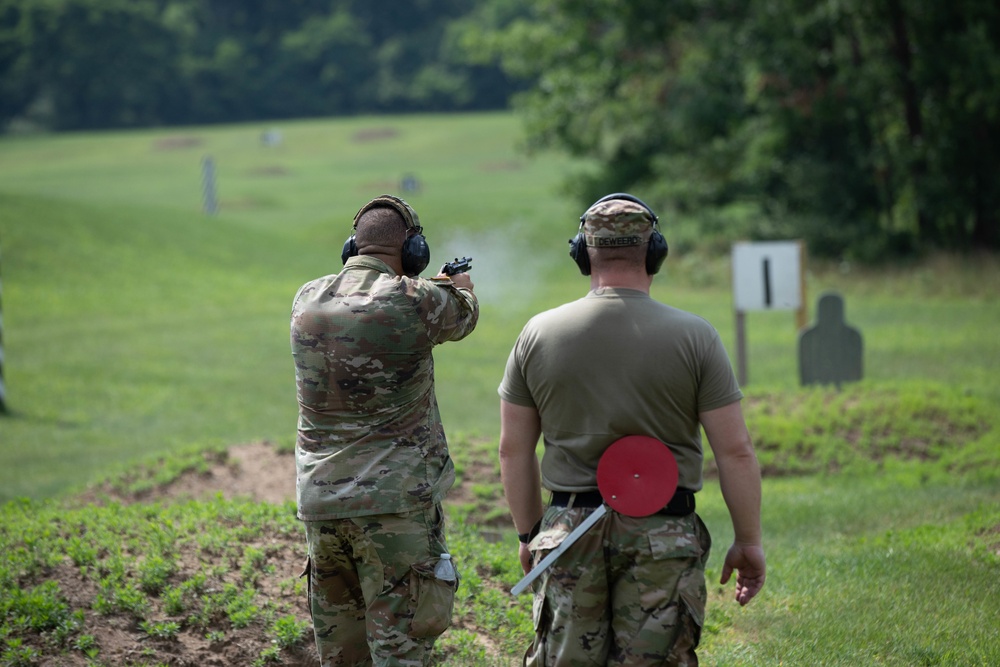 46th MP Command Soldiers Conduct Weapons Qualifications