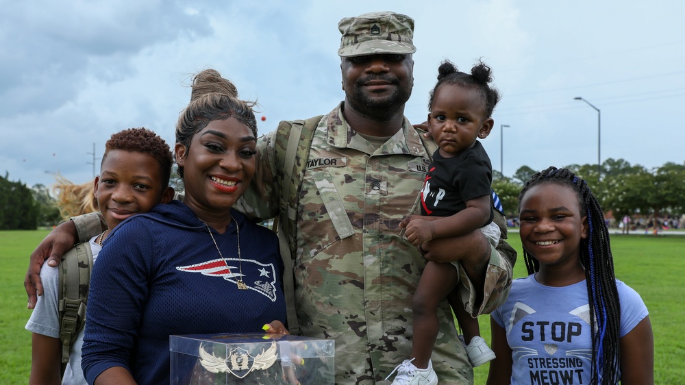 Raider Brigade Soldiers Come Home