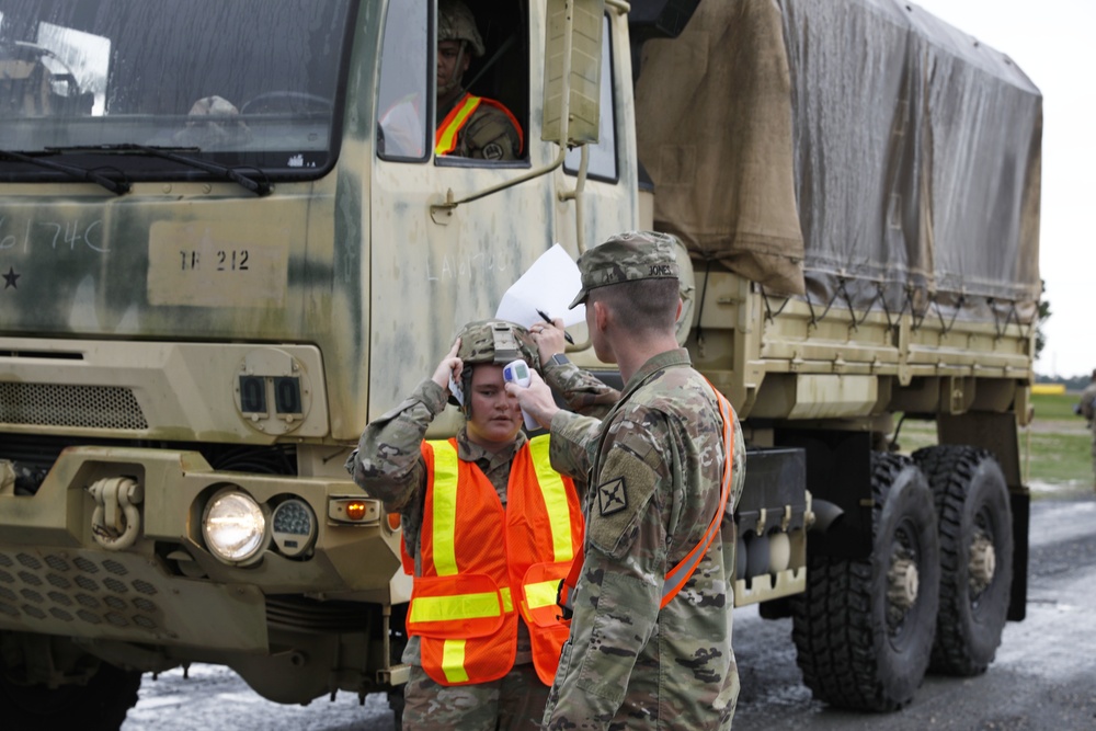 Arkansas National Guardsmen in-process Soldiers at Fort Polk