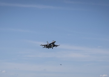 F-16's land at GIDE 3/ADE 5