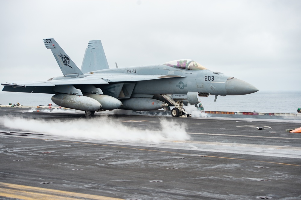 USS Carl Vinson (CVN 70) Conducts Flight Operations