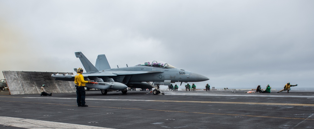 USS Carl Vinson (CVN 70) Conducts Flight Operations