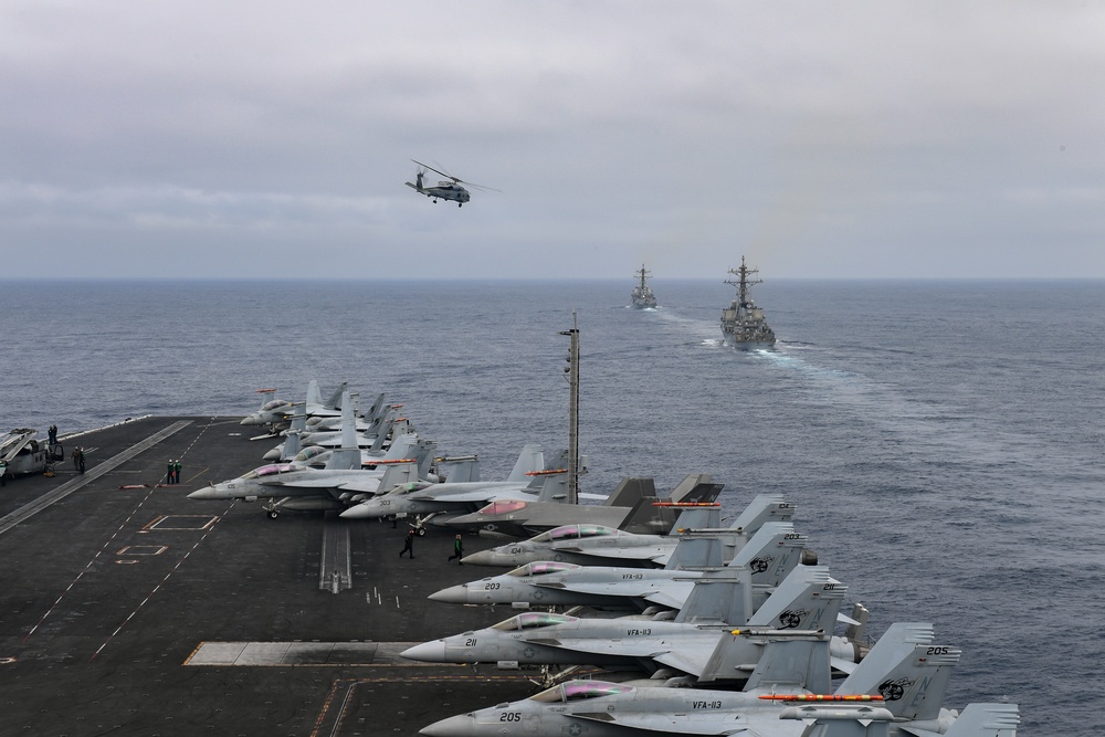 USS Carl Vinson (CVN 70) Transits the Pacific