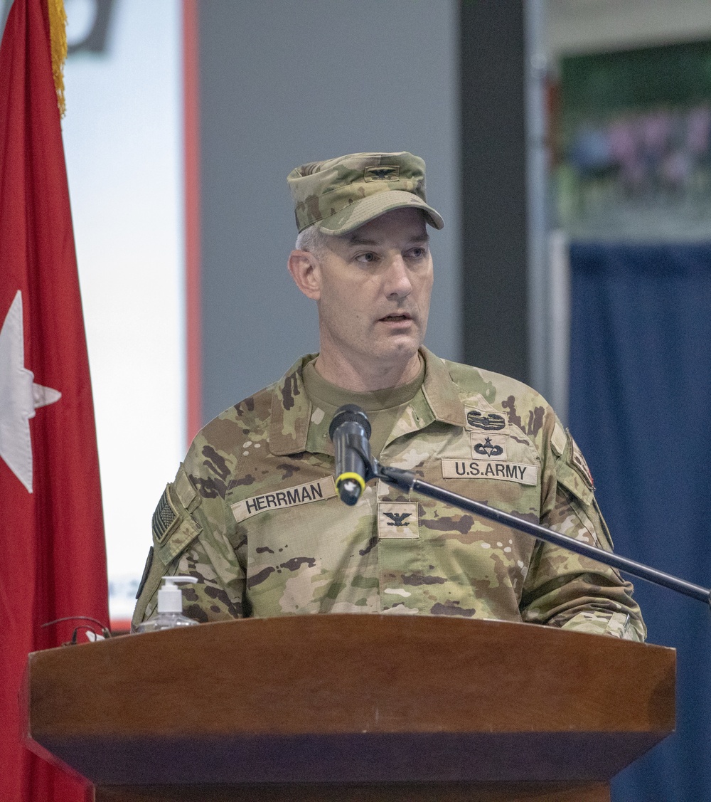 Camp Arifjan welcomes new base commander