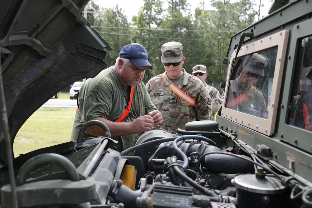 224th Maintenance Company performs final inspections on vehicles