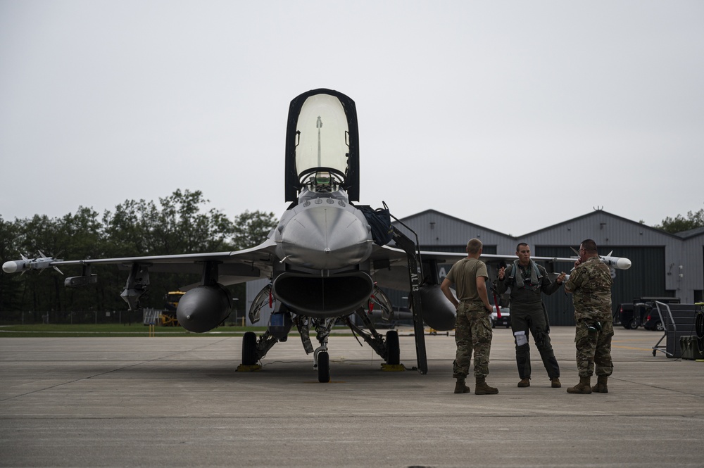 GIDE 3/ADE 5: F-16s Take Flight