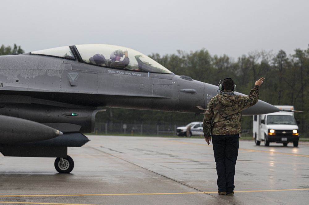 GIDE 3/ADE 5: F-16s Take Flight