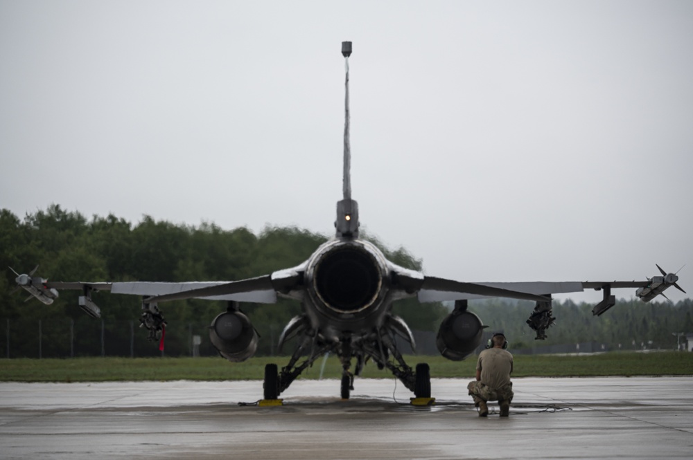 GIDE 3/ADE 5: F-16s Take Flight