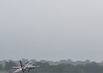 GIDE 3/ADE 5: F-16s Take Flight