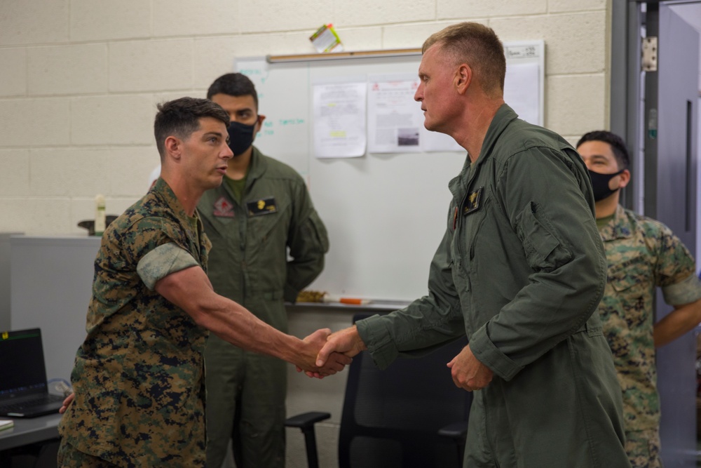 Lt. Gen. Rudder Visits VMFA-232