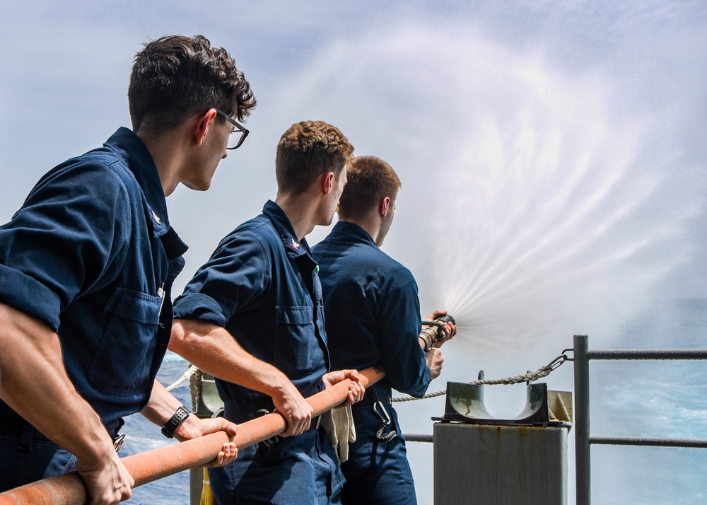 USS Ronald Reagan (CVN 76) Hose-Handling Training