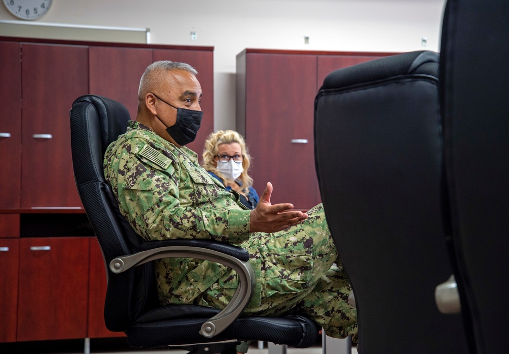 FORCM Vidaurri visits FFSC