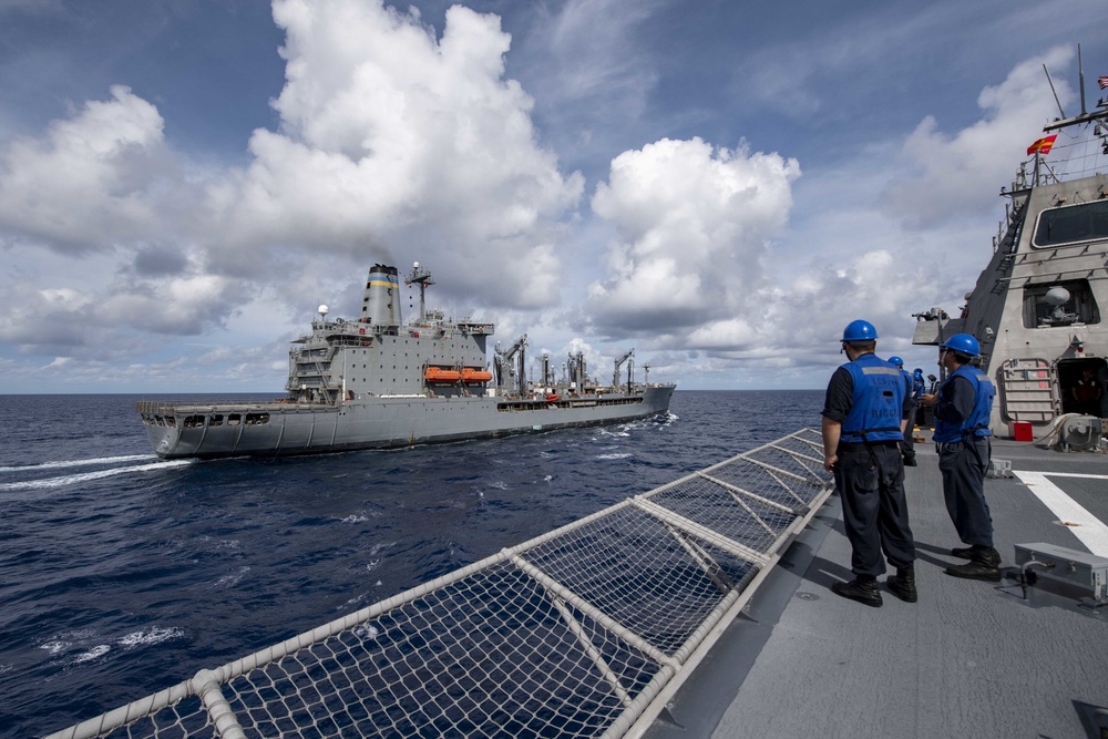 Fueling At Sea with USS Charleston (LCS 18), USNS Tippecanoe (T-A0 199)