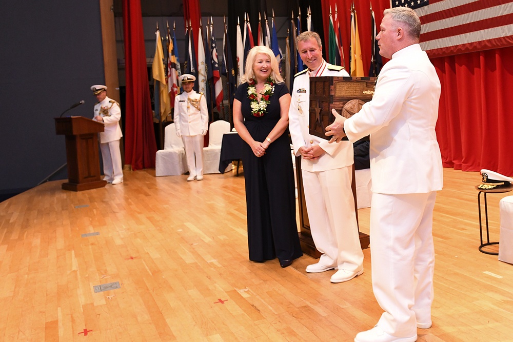 Naval Forces Japan, Navy Region Japan Holds Change of Command