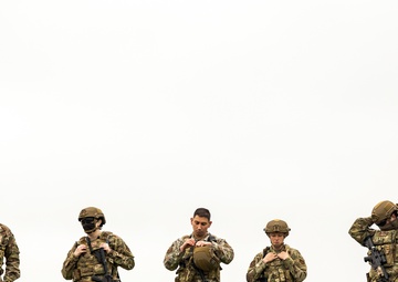 422d SFS, MPD NHPD integrate for tri-agency active shooter response exercise