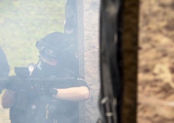 422d SFS, MPD NHPD integrate for tri-agency active shooter response exercise