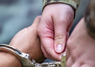 422d SFS, MPD NHPD integrate for tri-agency active shooter response exercise