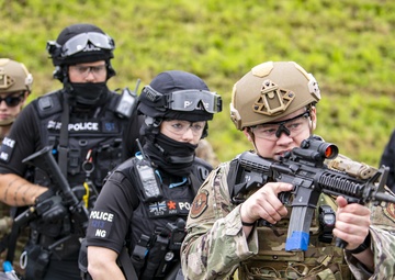 422d SFS, MPD NHPD integrate for tri-agency active shooter response exercise